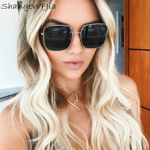 2020 Newest square frame vintage sunglasses Women